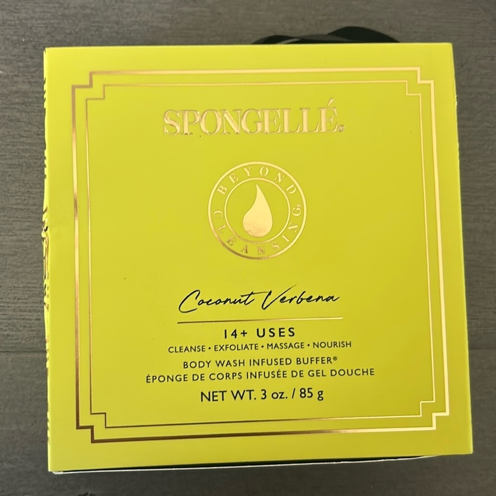SPONGELLE BOXED FLOWER | VARIOUS Smells like the beach. Heavenly 💗